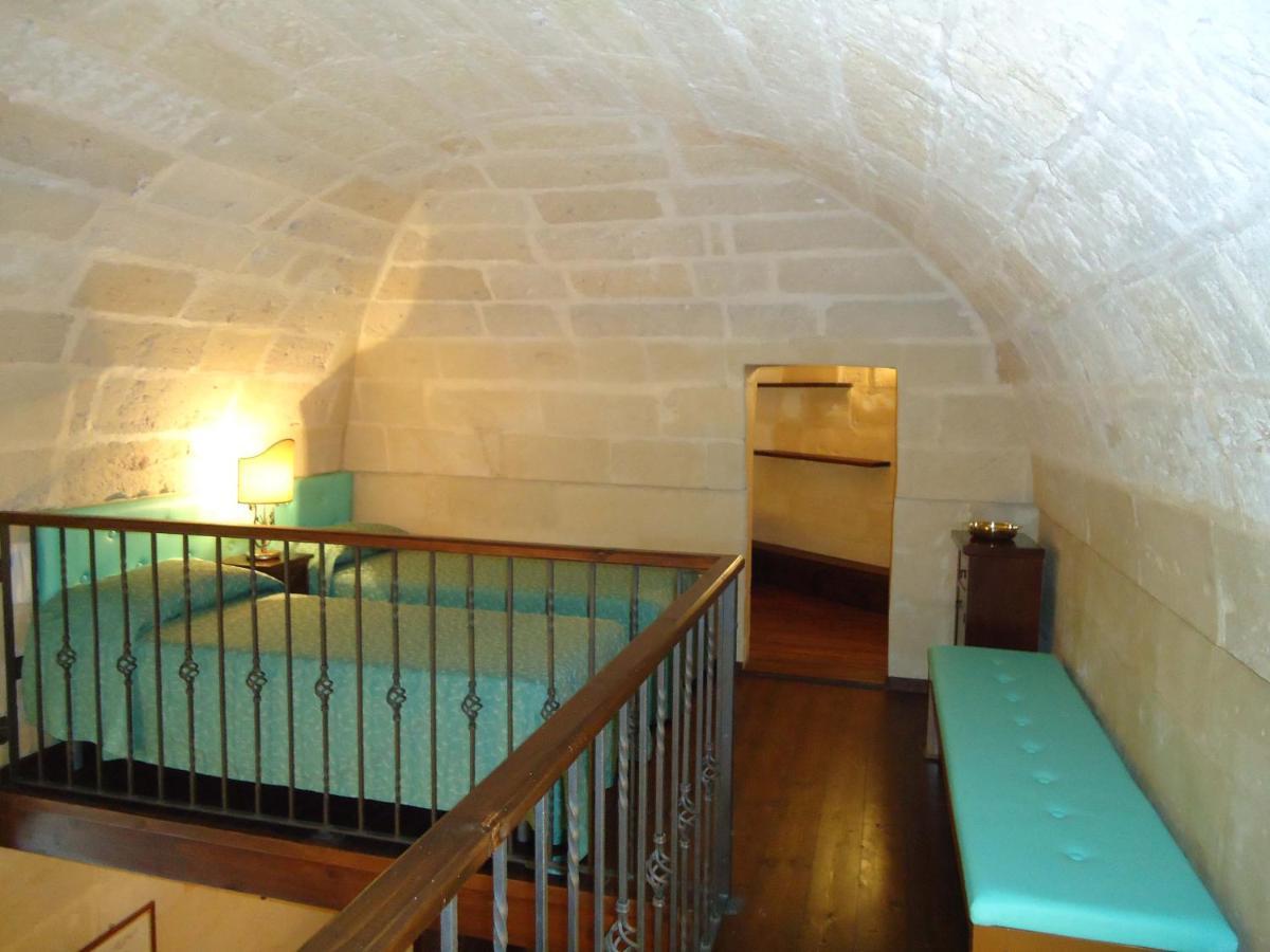 Hotel Dimora Dei Figuli Lecce Habitación foto