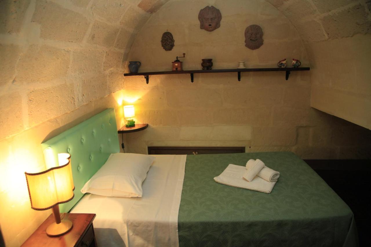 Hotel Dimora Dei Figuli Lecce Habitación foto